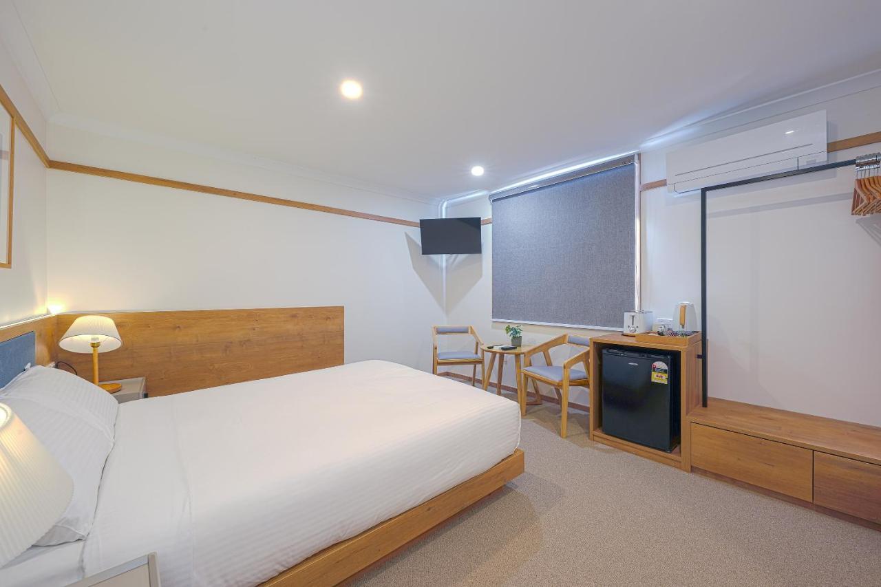 Blue Ocean Motel אפולו ביי מראה חיצוני תמונה